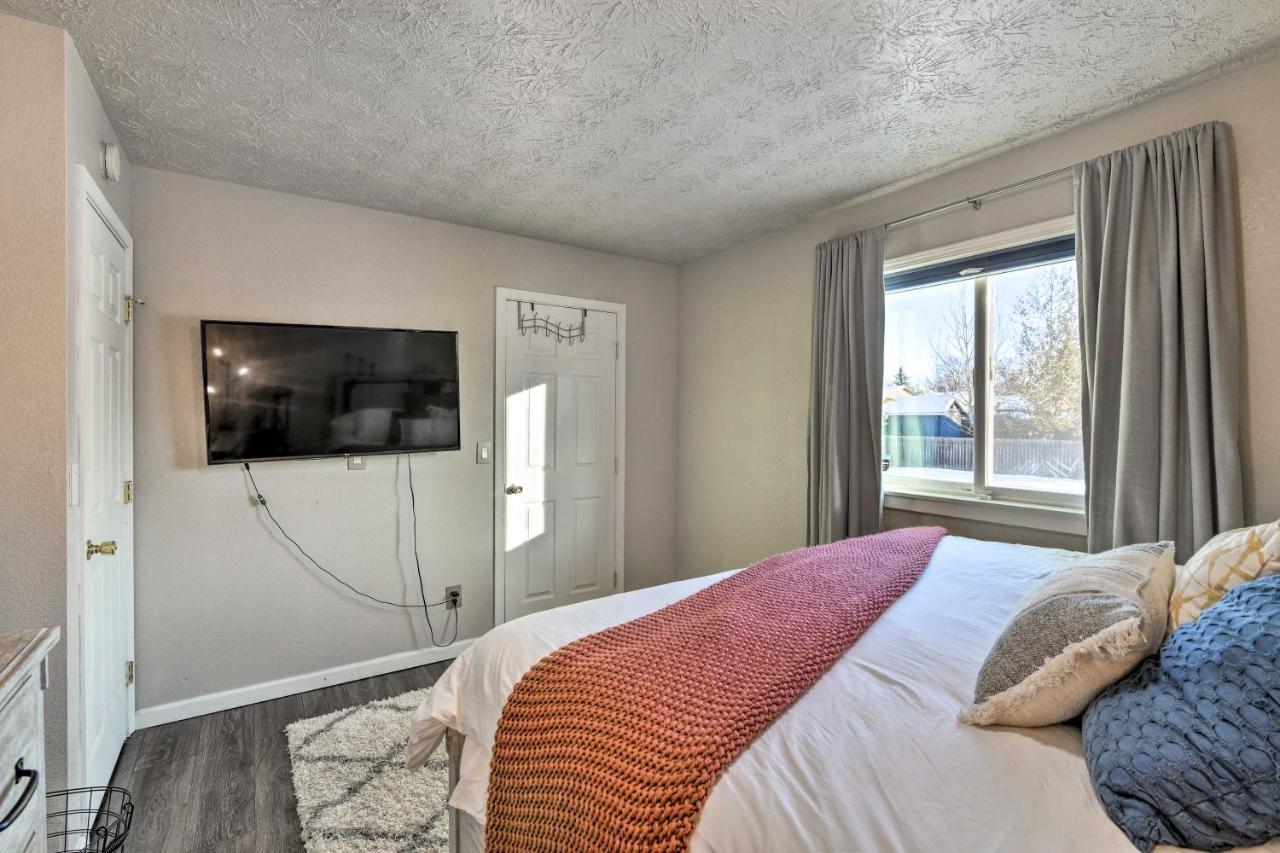Updated Townhome Near Airport And Shopping! 安克拉治 外观 照片