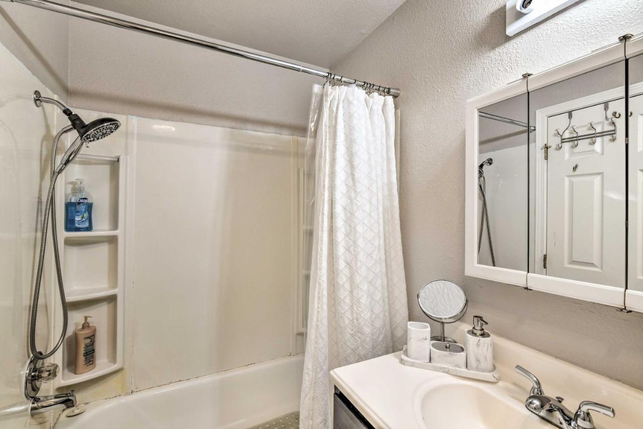 Updated Townhome Near Airport And Shopping! 安克拉治 外观 照片