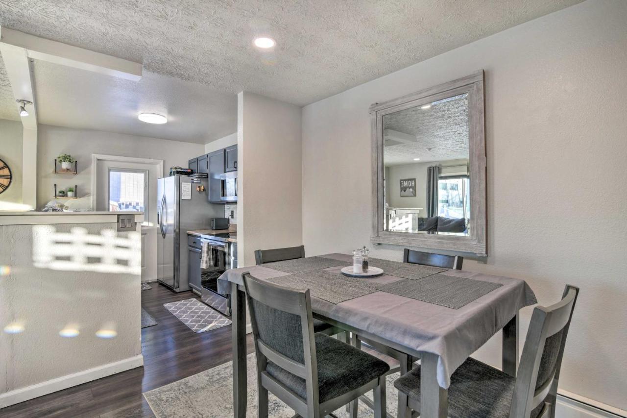Updated Townhome Near Airport And Shopping! 安克拉治 外观 照片
